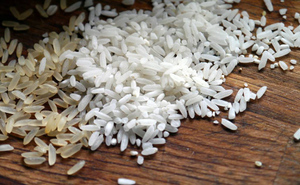 Правительство РФ ограничило вывоз кормовых аминокислот и риса до конца 2022 года