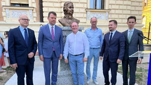В Сербии открыли памятник Петру Великому в честь 350-летия императора