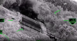 Винтокрылые охотники: Опубликовано видео уничтожения украинского танка и БТР российскими "Аллигаторами"