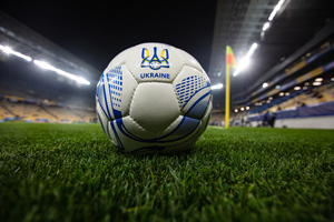 Украина может возобновить проведение футбольных турниров в августе