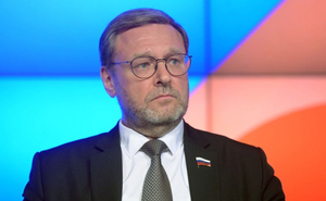 Косачёв призвал к жёсткому ответу на отказ трёх стран пропустить самолёт Лаврова
