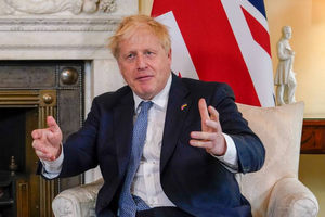 Джонсон назвал решающими для Британии итоги голосования о вотуме доверия ему