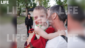 В Воронеже пьяный дед чуть не выбил глаз годовалой внучке из-за её капризов