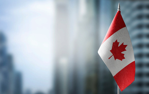 Канада ввела новые санкции против нефтяной, газовой и химической промышленности РФ