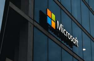 Microsoft значительно сократит бизнес в России, что затронет более 400 человек