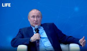 "Нам выпало возвращать и укреплять": Путин сравнил нынешние события с эпохой Петра I