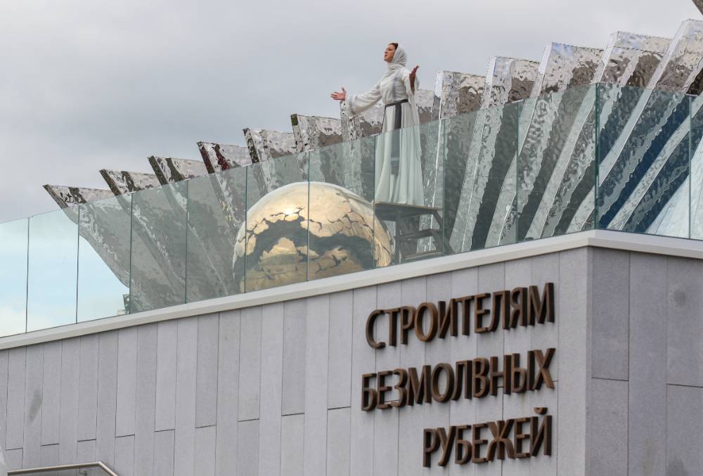Путин: Мемориал "Строителям безмолвных рубежей" поможет сохранить историческую память