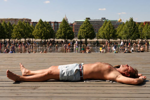 Понедельник стал самым жарким днём в Москве с начала лета