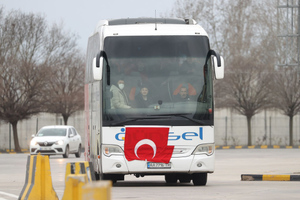 Микроавтобус с туристами упал в пропасть в Турции