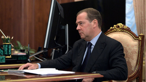 Медведев назвал просветом разума решение ЕК по транзиту в Калининград