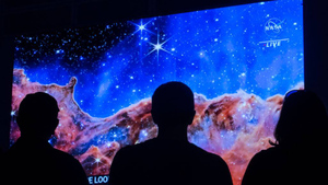 Вселенная уже не та: Что телескоп James Webb увидел в далёком прошлом