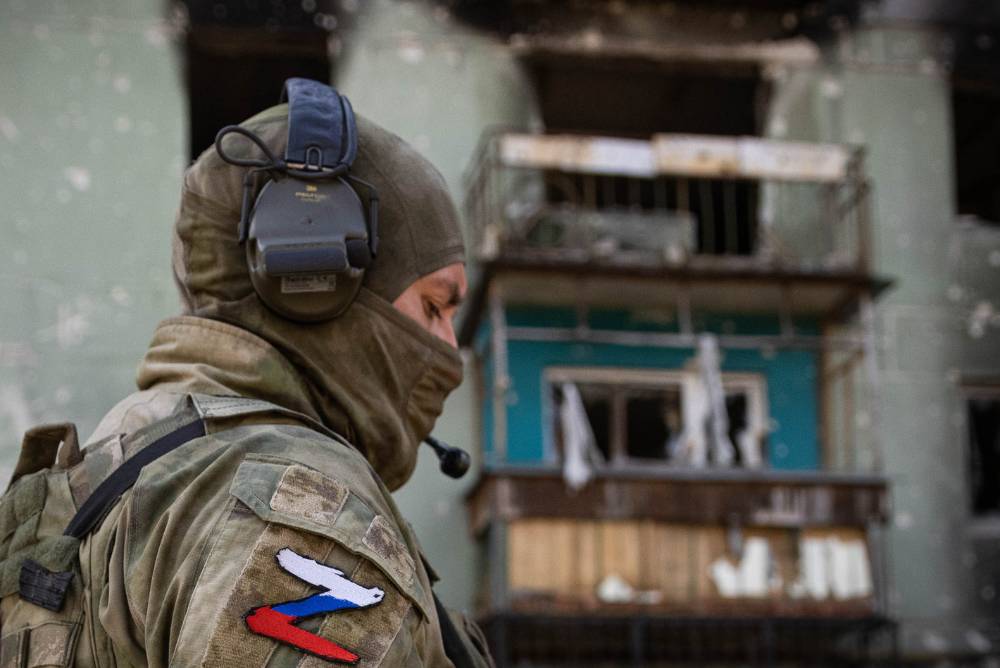 ВС России начали стягивать военную технику к линии фронта в Донбассе