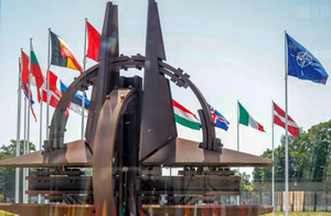 Китайский аналитик выявил у НАТО "семь смертных грехов"