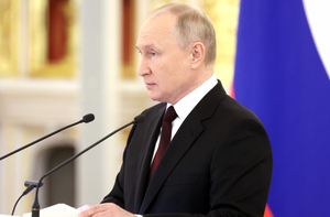 Путин счёл недопустимым "только почивать на лаврах" и призвал двигаться вперёд