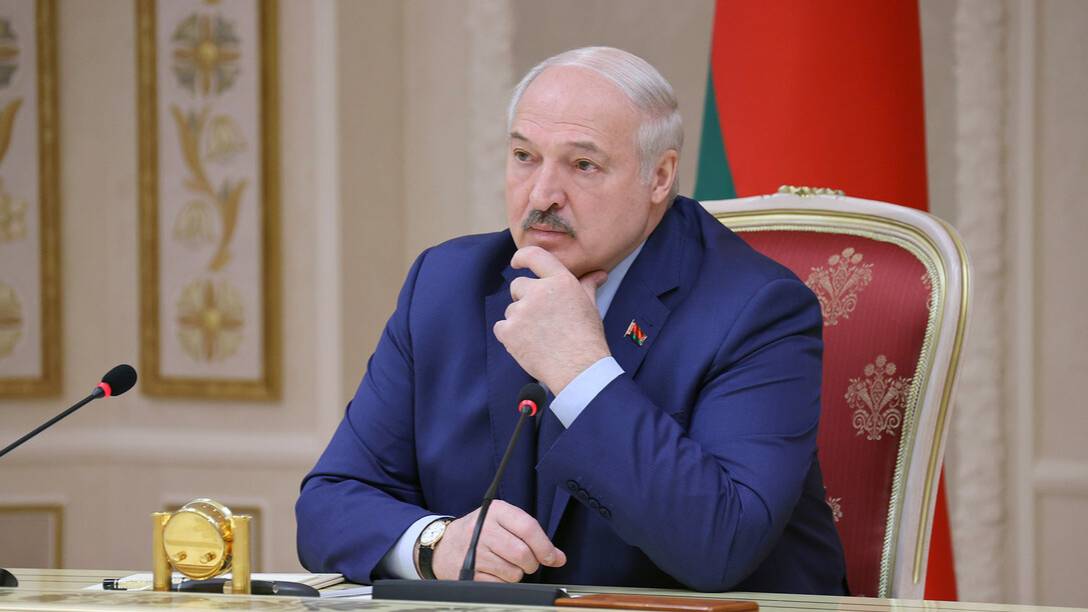 Лукашенко назвал фальсификацией отчёт ИКАО об инциденте с бомбой на борту Ryanair