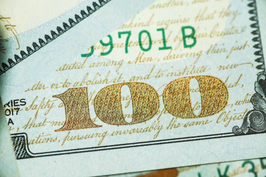 Минюст США предложил отдавать беженцам с Украины изъятые у России деньги