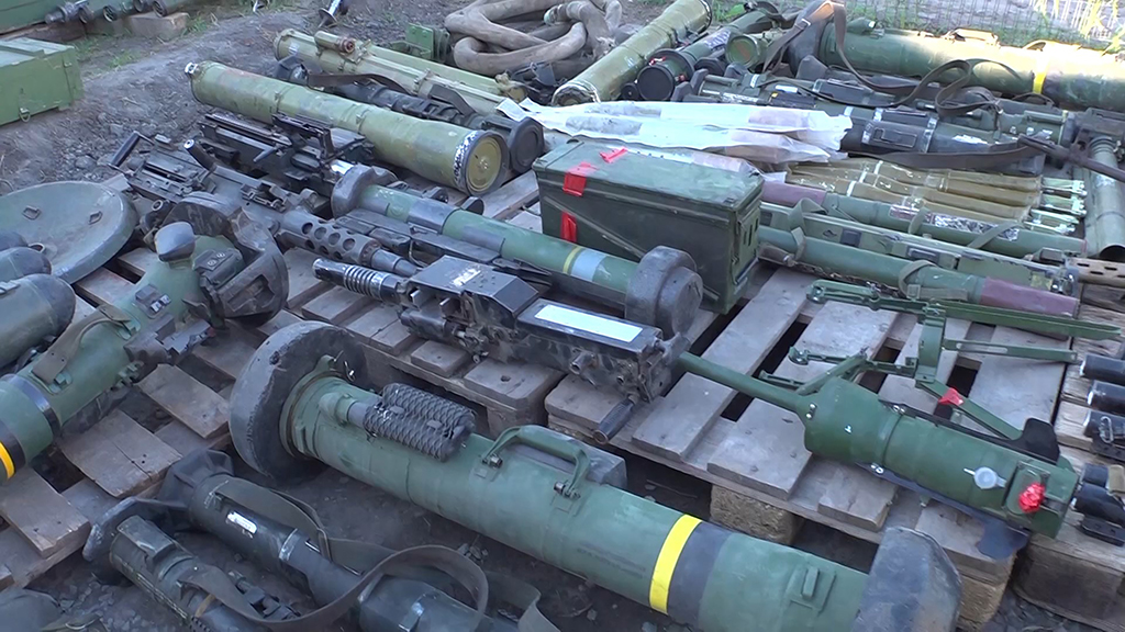 ВКС РФ уничтожили склад оружия ВСУ в Николаеве с тысячами снарядов для Градов и Акаций