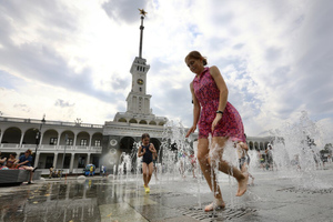 Климатолог рассказал, стоит ли москвичам опасаться 40-градусной "европейской жары"