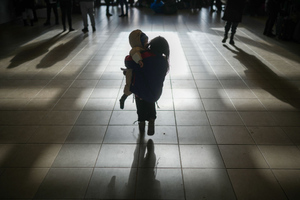 Власти Запорожья рассказали об изъятии детей у украинских беженцев на Западе