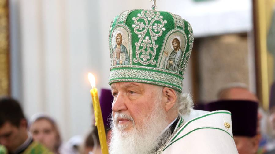 Патриарх Кирилл не смог поехать в Смоленскую митрополию из-за болезни