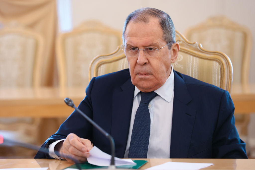 В МИД РФ заявили, что Лавров передал президенту Египта послание Путина