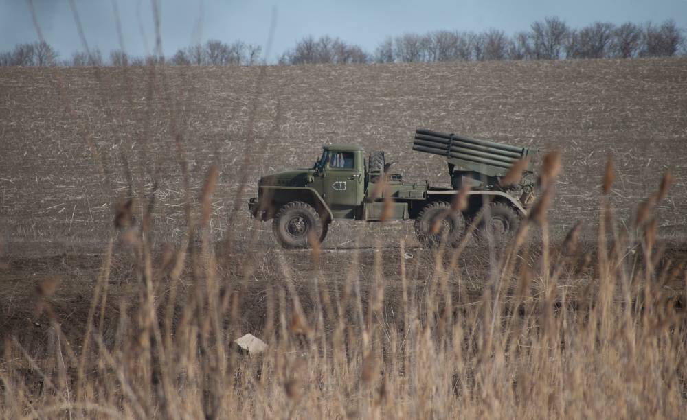 Российкие военные подавили три взвода украинских РСЗО Град в ДНР