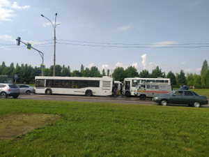 Пятнадцать человек пострадали в ДТП с двумя пассажирскими автобусами в Липецке