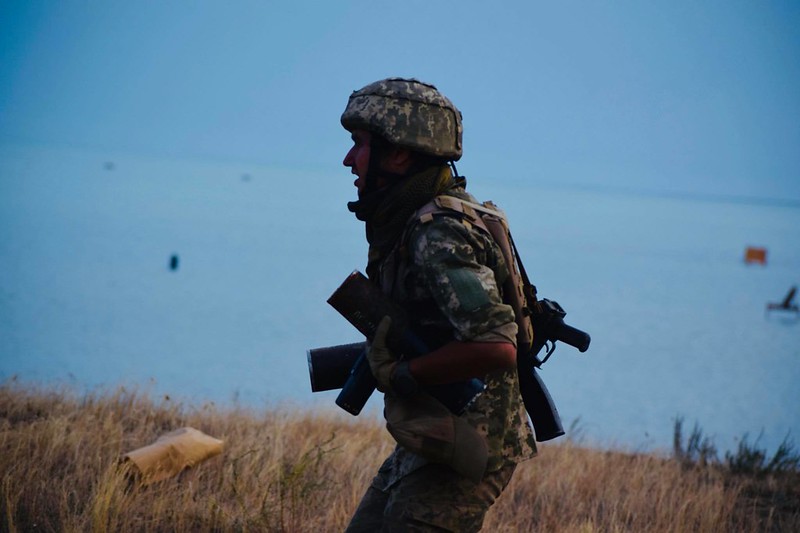 В Донбассе не осталось профессиональных военных со стороны Киева