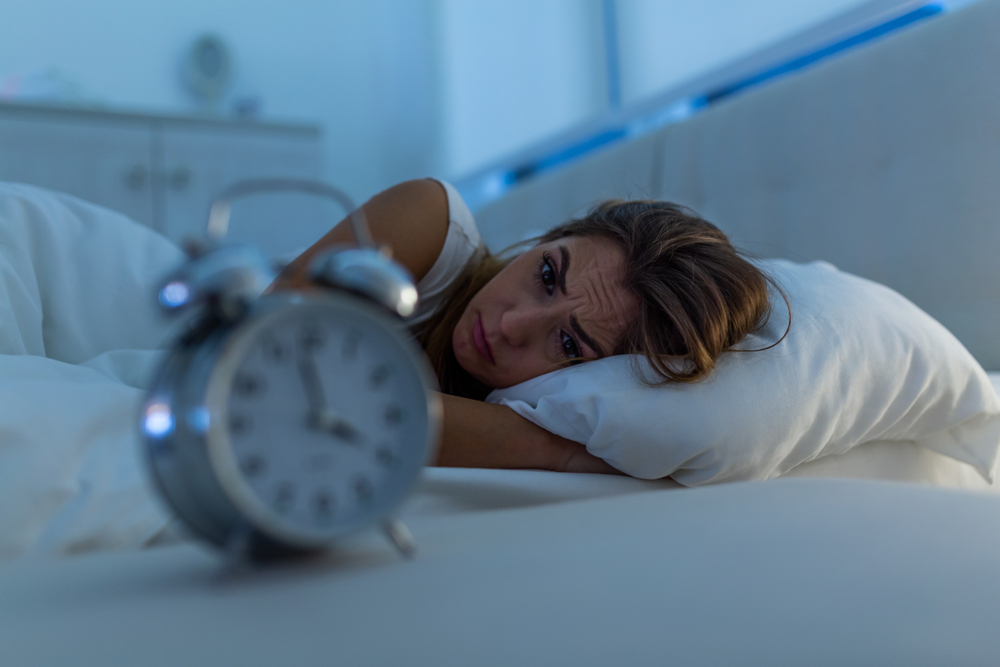 Отсутствие регулярного сна минимум в 7–8 часов крайне негативно сказывается на организме. Фото © Shutterstock