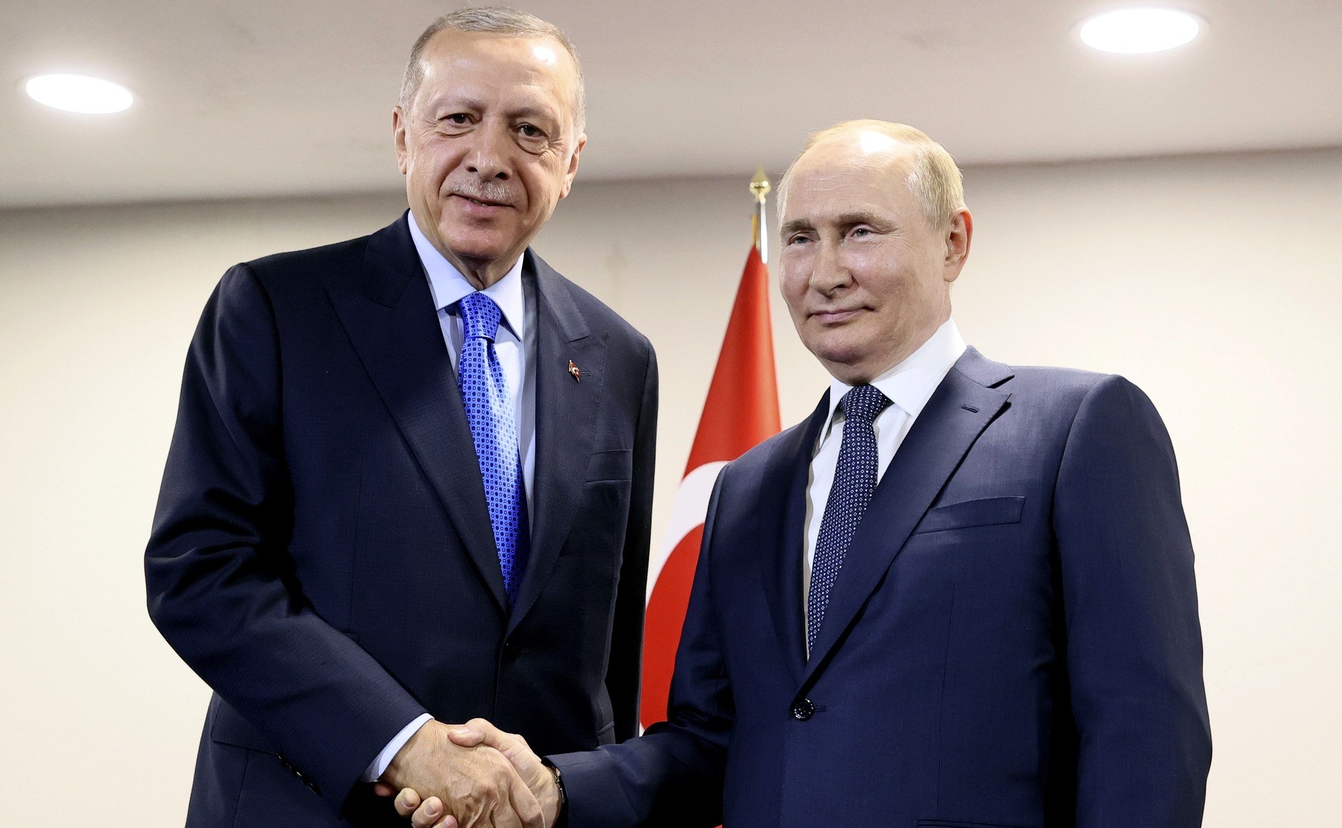В Самарканде проходят переговоры Путина и Эрдогана
