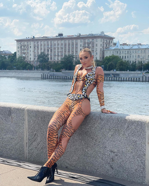 Ольга Бузова в образе тигрицы. Фото © Instagram (запрещён на территории Российской Федерации) / buzova86