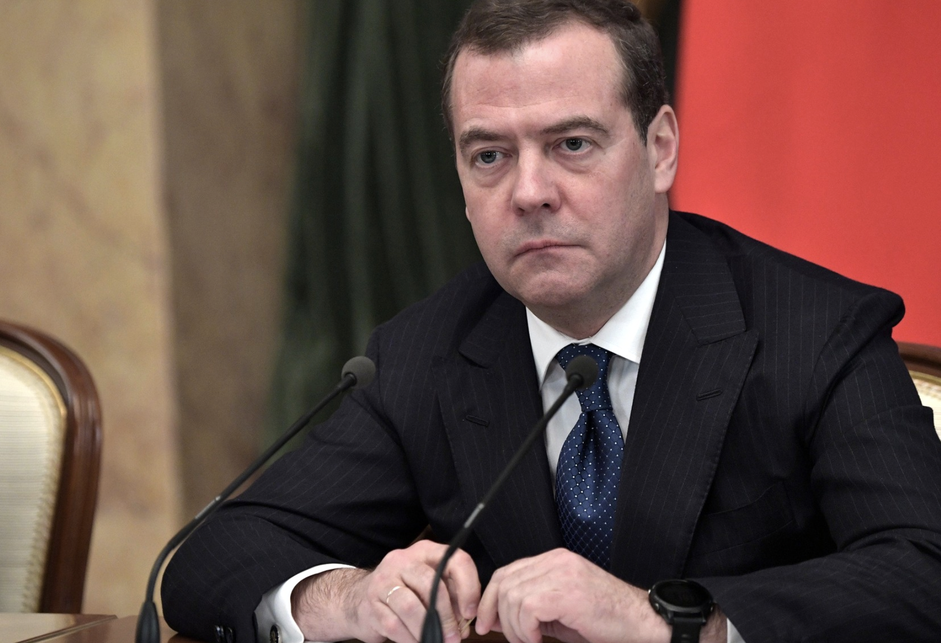 Медведев: Россия симметрично ответит на расширение инфраструктуры НАТО в Швеции и Финляндии