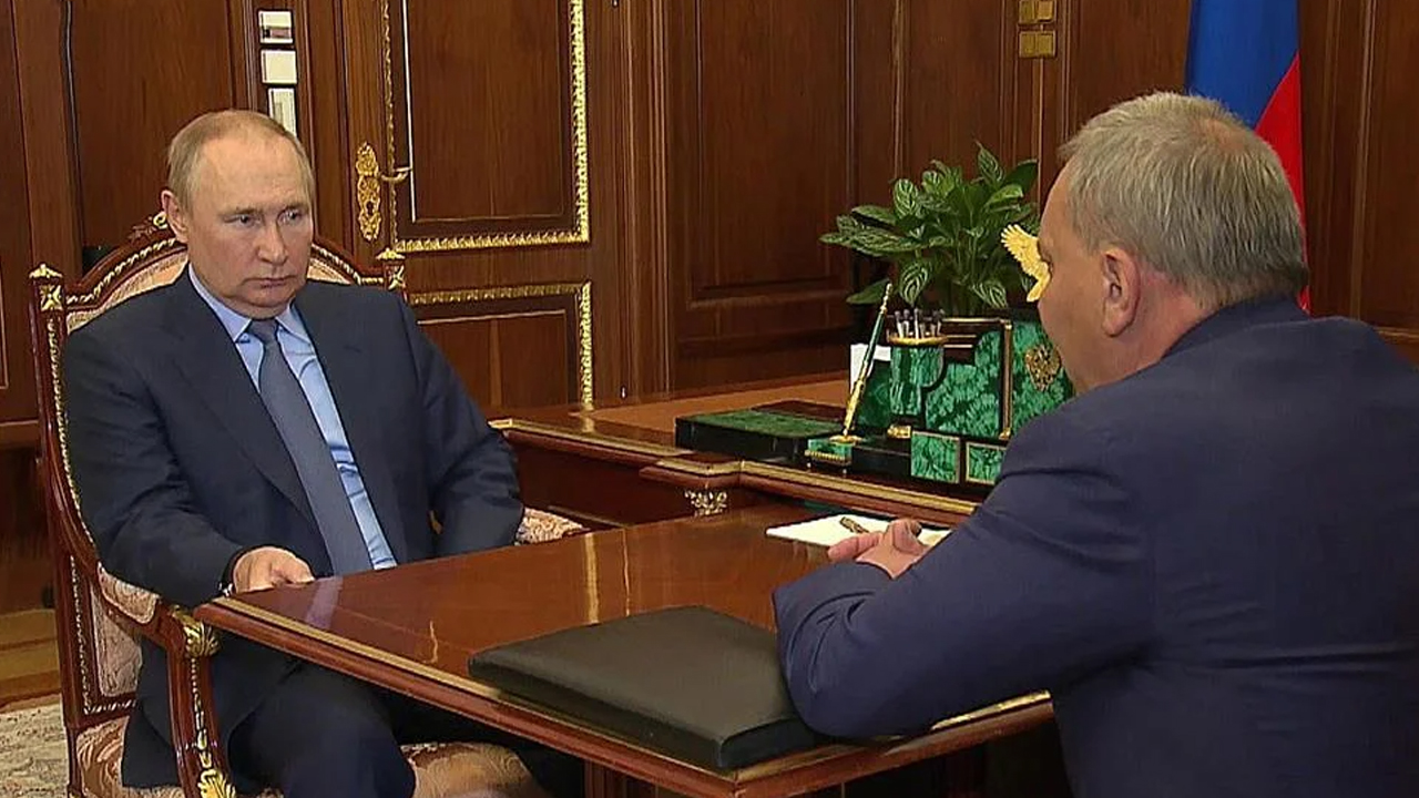 журналисты президентского пула. кремлевский пул. кремлевский пул. кремлёвский пул. кремлевский пул.