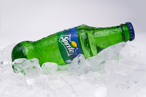 Sprite больше не будет продаваться в зелёных бутылках