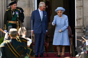 Королеве Елизавете II впервые за 10 лет сократили количество обязанностей