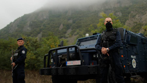 На севере Косова блокируют КПП и пропускают машины только с номерами региона