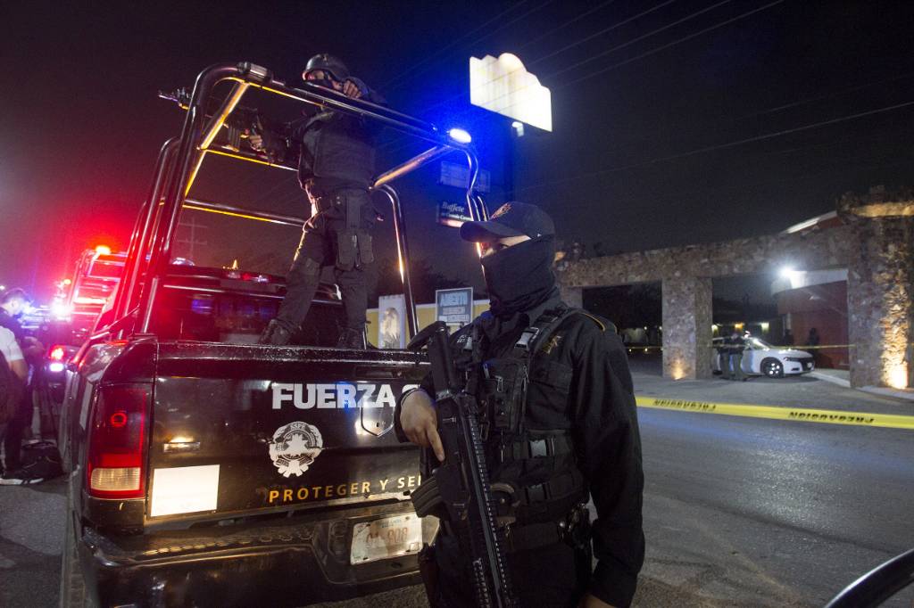 Полицейский участок в Мексике подвергся атаке, убито восемь человек