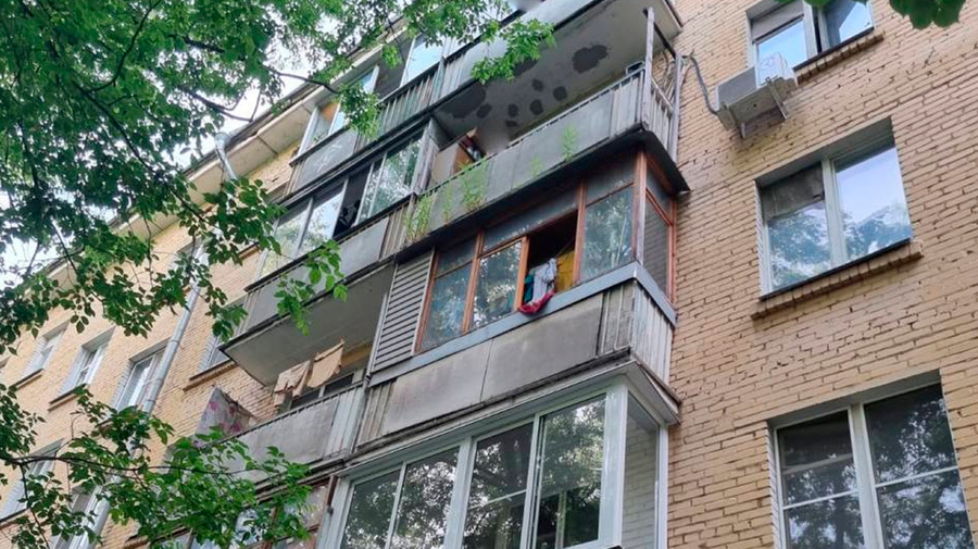 Дом, из окна которого выпал ребёнок. Фото © Telegram-канал / Прокуратура Москвы