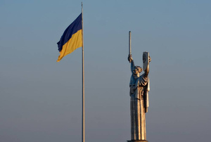 На Украине решили "декоммунизировать" монумент "Родина-мать"