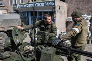 Путин поддержал приравнивание военнослужащих ЛНР и ДНР в статусе к российским солдатам