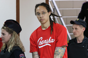 Баскетболистка Грайнер полностью признала свою вину в контрабанде наркотиков в Россию
