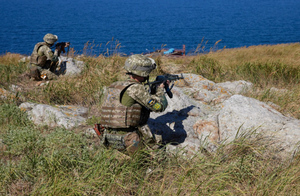 До 80% украинских солдат в Донбассе не умеют обращаться с оружием