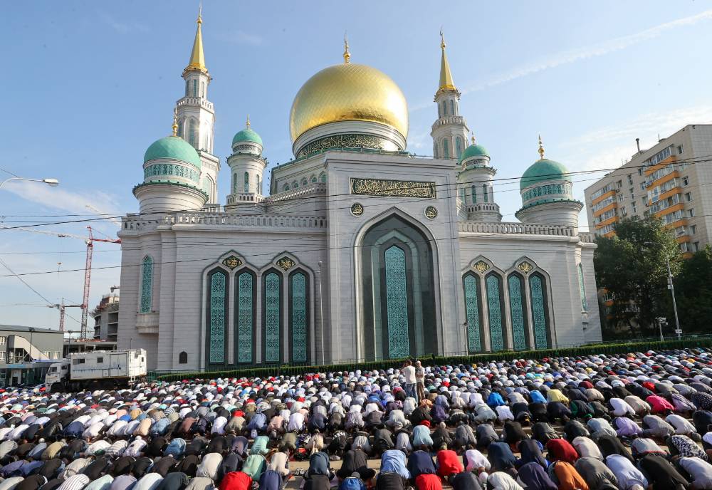 Мечети Москвы на Курбан-байрам посетили более 250 тысяч человек