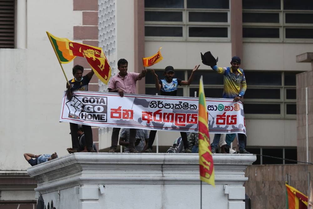МИД России назвал масштабные протесты в Шри-Ланке внутренним делом страны