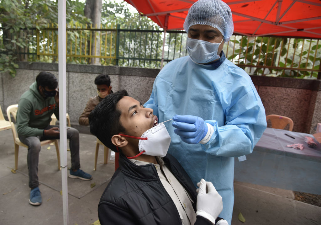 Жизнь на фоне пандемии коронавируса в Индии. Фото © Getty Images / Sonu Mehta / Hindustan Times