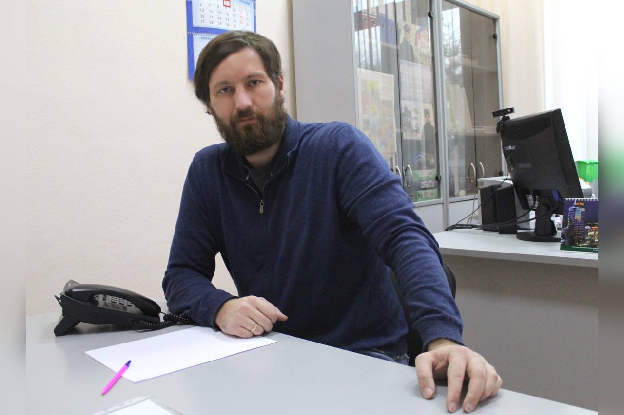 Омский депутат объявлен в розыск за фейки о Российской армии