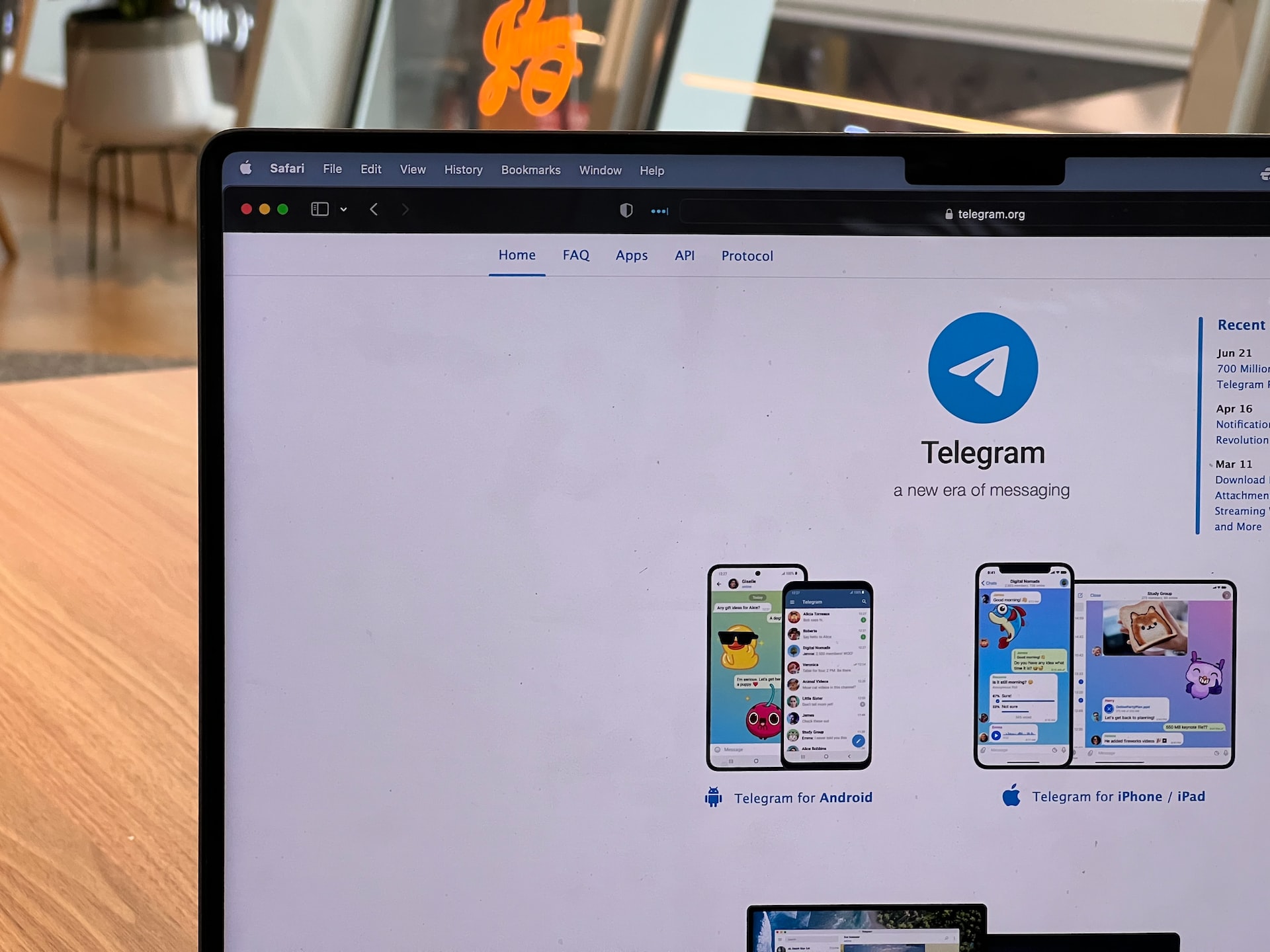 Дуров упрекнул Apple в помехах развитию Telegram