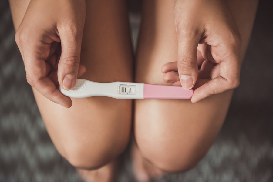 Тест на беременность положительный: что делать дальше?