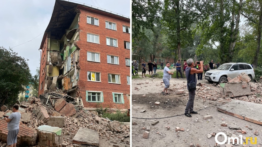 Местные жители опубликовали снимки дома, рухнувшего в Нефтяниках в Омске. Фото © Omi.ru