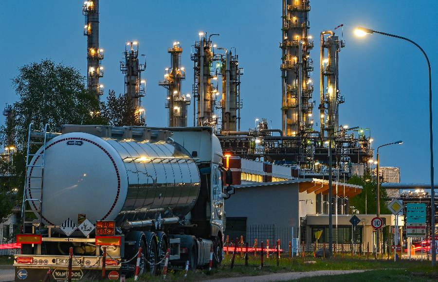 Возобновлены поставки нефти в Чехию по трубопроводу Дружба